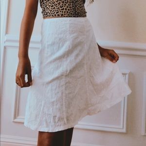 What’ eva | Cute simple white skirt